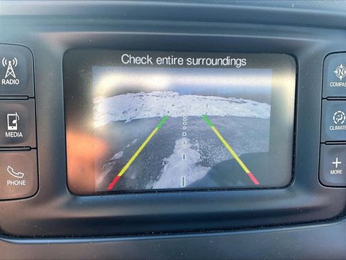 Used 2014 Jeep Cherokee Latitude w/ Comfort/Convenience Group image 18