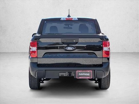 New 2025 Ford Maverick XLT w/ XLT Luxury Package image 8