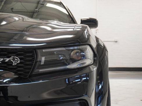 Used 2022 Dodge Charger SRT Hellcat w/ Harman/Kardon Audio Group image 39
