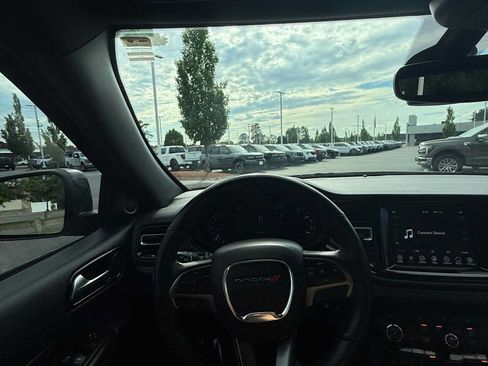 Used 2021 Dodge Durango SXT AWD/4WD image 12