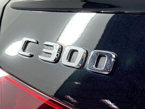 Used 2022 Mercedes-Benz C 300 Sedan image 8