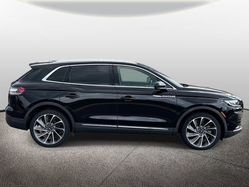 Used 2021 Lincoln Nautilus Reserve w/ Equipment Group 202A AWD/4WD image 4