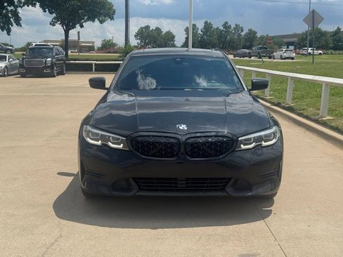 Used 2019 BMW 330i Sedan w/ Convenience Package RWD image 2