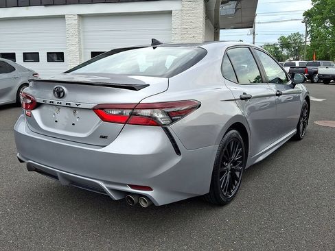 Certified 2021 Toyota Camry SE w/ Convenience Package FWD image 6