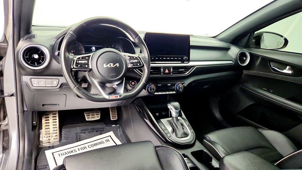 Used 2024 Kia Forte GT-Line w/ GT-Line Premium Package FWD image 13