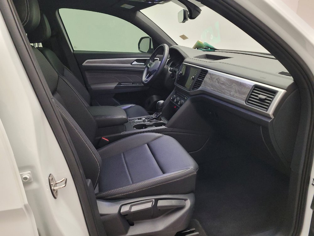 Used 2021 Volkswagen Atlas Cross Sport SE FWD image 21