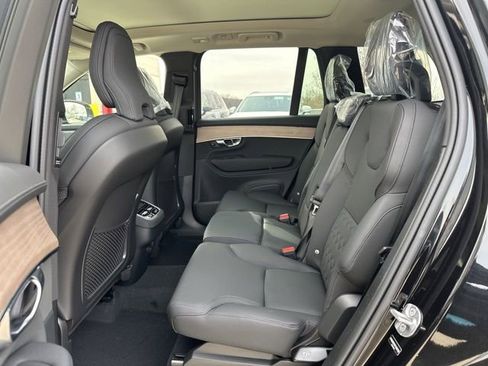 New 2026 Volvo XC90 B6 Plus w/ Protection Package AWD/4WD image 12