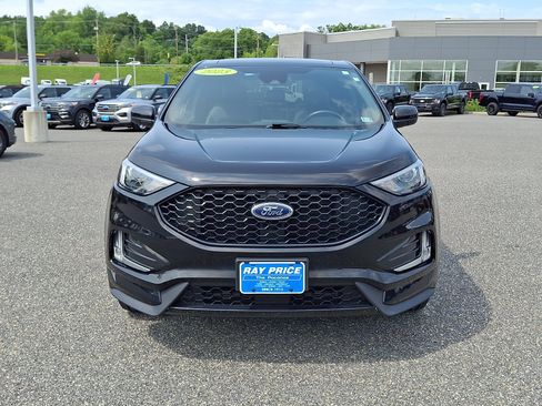 Certified 2023 Ford Edge ST-Line w/ Class II Trailer Tow Package AWD/4WD image 2