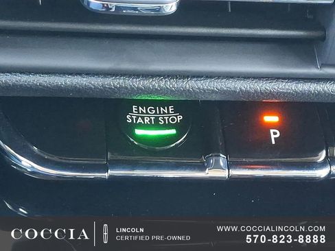 Certified 2023 Lincoln Corsair AWD image 25