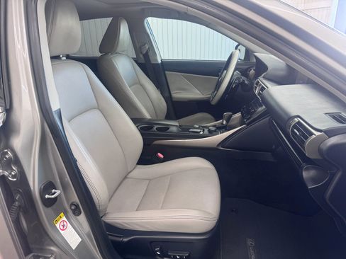 Used 2014 Lexus IS 250 image 10