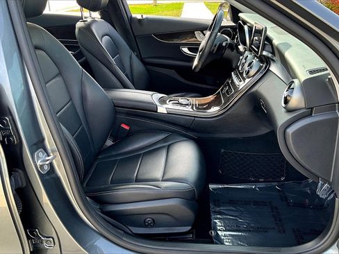 Used 2017 Mercedes-Benz C 300 4MATIC Sedan image 30