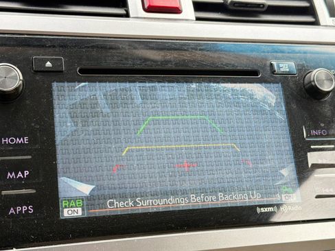 Used 2017 Subaru Outback 2.5i Limited AWD/4WD image 19