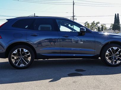 New 2026 Volvo XC60 B5 Plus w/ Climate Package