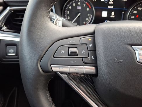 Used 2025 Cadillac XT6 Sport w/ Technology Package image 24