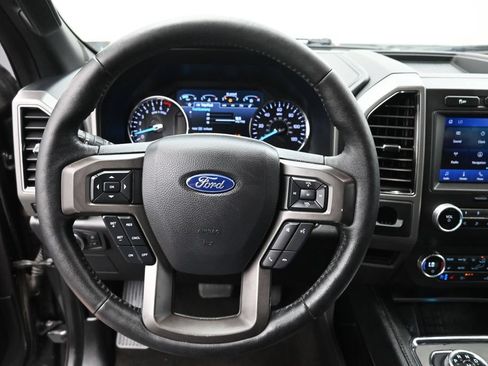 Used 2020 Ford Expedition XLT w/ Equipment Group 202A RWD image 7