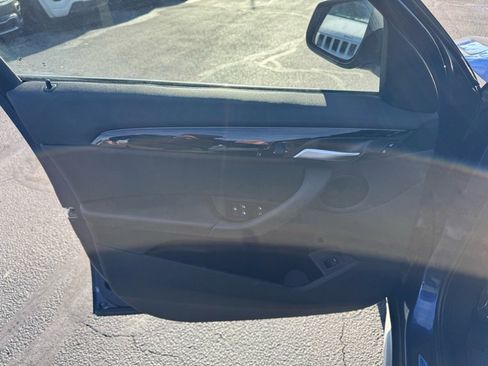 Used 2016 BMW X1 xDrive28i image 11