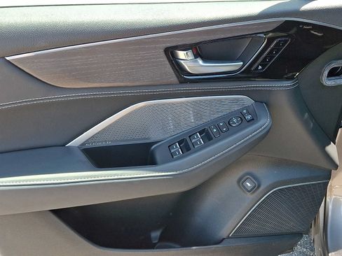 Used 2023 Acura MDX SH-AWD w/ Advance Package image 13