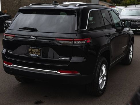 New 2025 Jeep Grand Cherokee Laredo X w/ Luxury Tech Group I AWD/4WD image 8