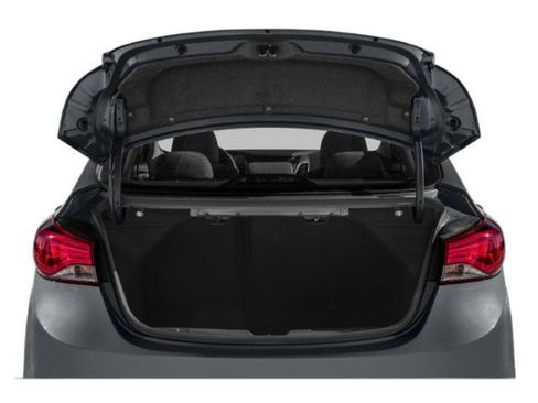 Used 2015 Hyundai Elantra SE w/ Option Group 03 FWD image 16