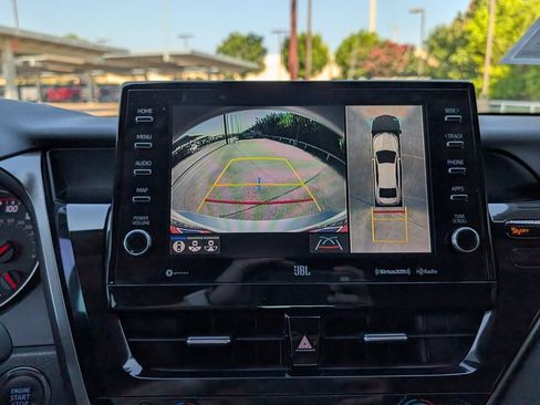 Used 2022 Toyota Camry XSE w/ Navigation Package FWD image 9