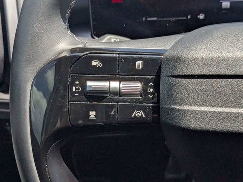 Used 2026 Kia Sorento LX FWD image 22