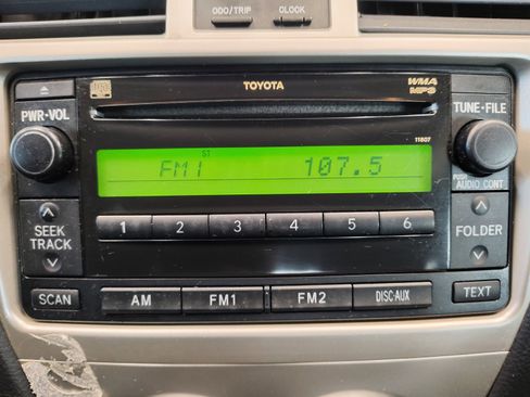 Used 2007 Toyota Yaris Sedan image 14