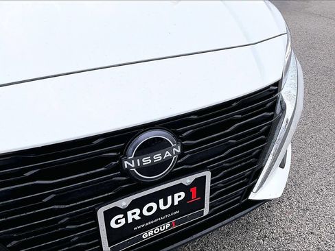 Used 2025 Nissan Altima 2.5 SV image 29