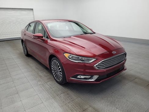 Used 2017 Ford Fusion SE w/ Fusion SE Technology Package image 13