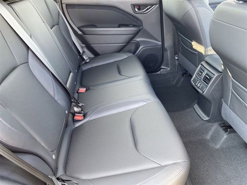 New 2025 Subaru Forester Limited w/ Popular Package image 9