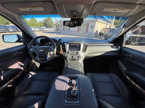 Used 2017 Chevrolet Tahoe Premier AWD/4WD image 11