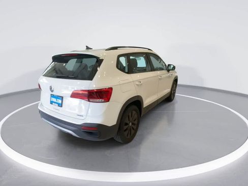 Used 2022 Volkswagen Taos S AWD/4WD image 8