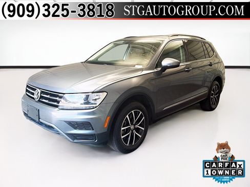 Used 2021 Volkswagen Tiguan SE FWD image 1