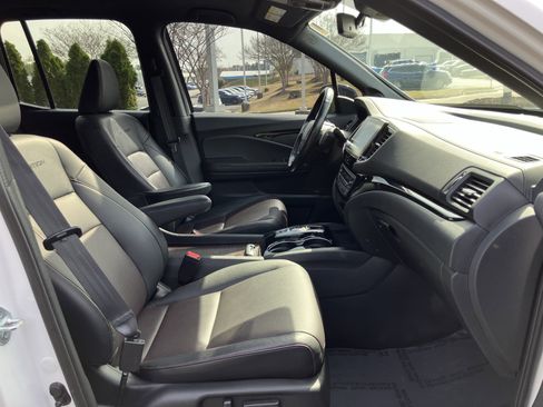 Certified 2023 Honda Ridgeline Black Edition image 36