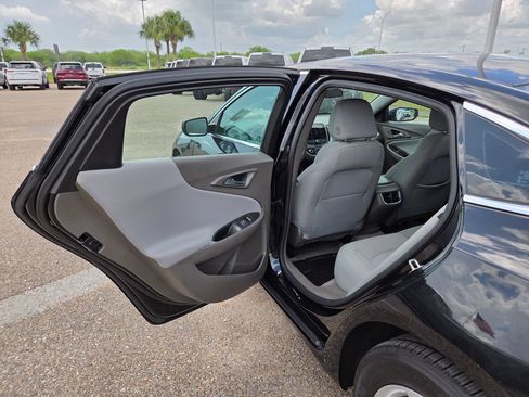 Used 2024 Chevrolet Malibu LT FWD image 15