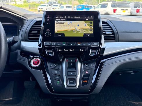 Used 2024 Honda Odyssey Touring image 23