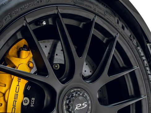 Used 2018 Porsche 911 GT2 RS RWD image 35