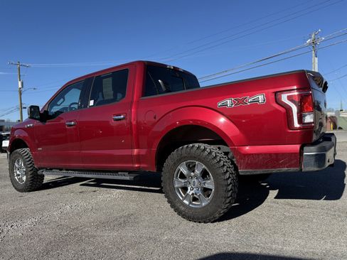 Used 2017 Ford F150 XLT w/ Equipment Group 302A Luxury image 4