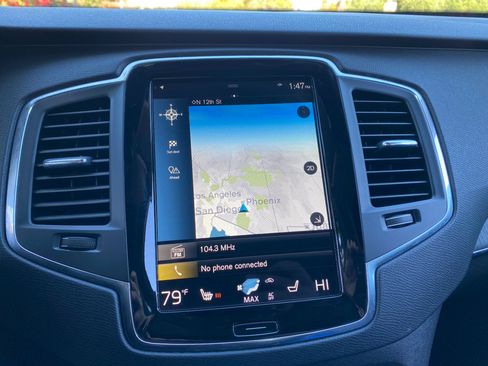 Used 2020 Volvo XC90 T6 Momentum image 74