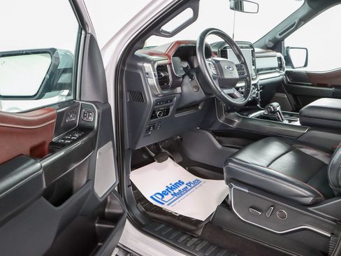 Used 2023 Ford F150 Lariat w/ Equipment Group 502A High AWD/4WD image 3