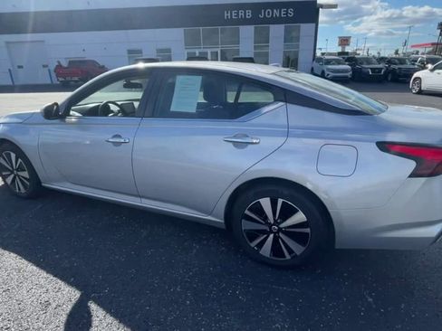 Used 2022 Nissan Altima 2.5 SV image 7