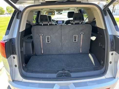 Used 2019 GMC Acadia Denali w/ Technology Package image 19