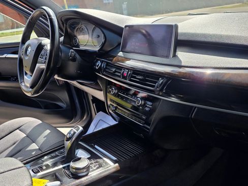 Used 2018 BMW X5 sDrive35i image 16