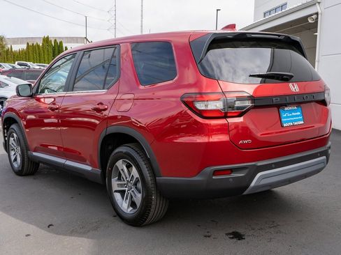 New 2025 Honda Pilot EX-L image 8