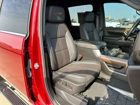 Used 2025 Chevrolet Silverado 2500 High Country w/ High Country Premium Package image 24