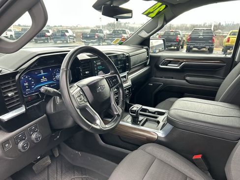 Used 2024 Chevrolet Silverado 1500 RST w/ Convenience Package II image 25