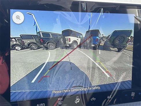 New 2025 Ford Maverick XL image 10