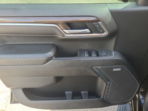 Used 2022 Chevrolet Silverado 1500 LT Trail Boss w/ Convenience Package II AWD/4WD image 14