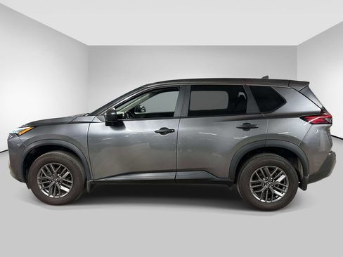 Used 2023 Nissan Rogue S AWD/4WD image 2