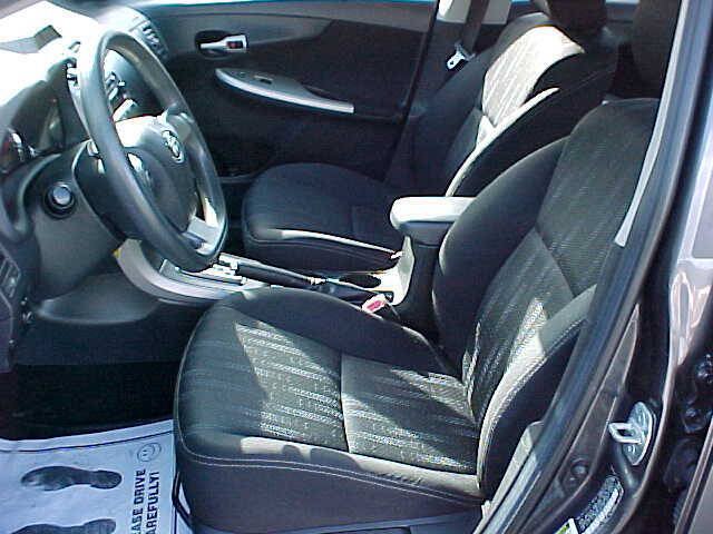 Used 2012 Toyota Corolla S FWD image 15