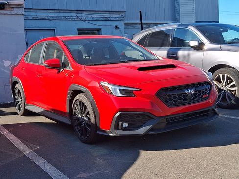 Used 2025 Subaru WRX Limited AWD/4WD image 3